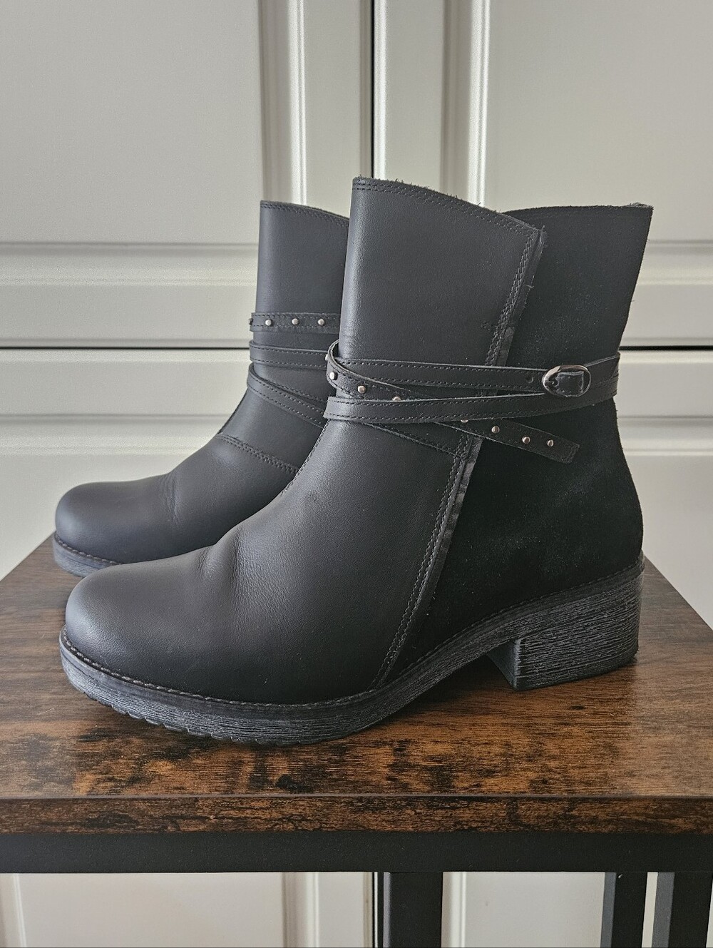 Naot Poet Black Leather Suede Ankle Boots Booties Studded Buckle Moto Edgy Biker